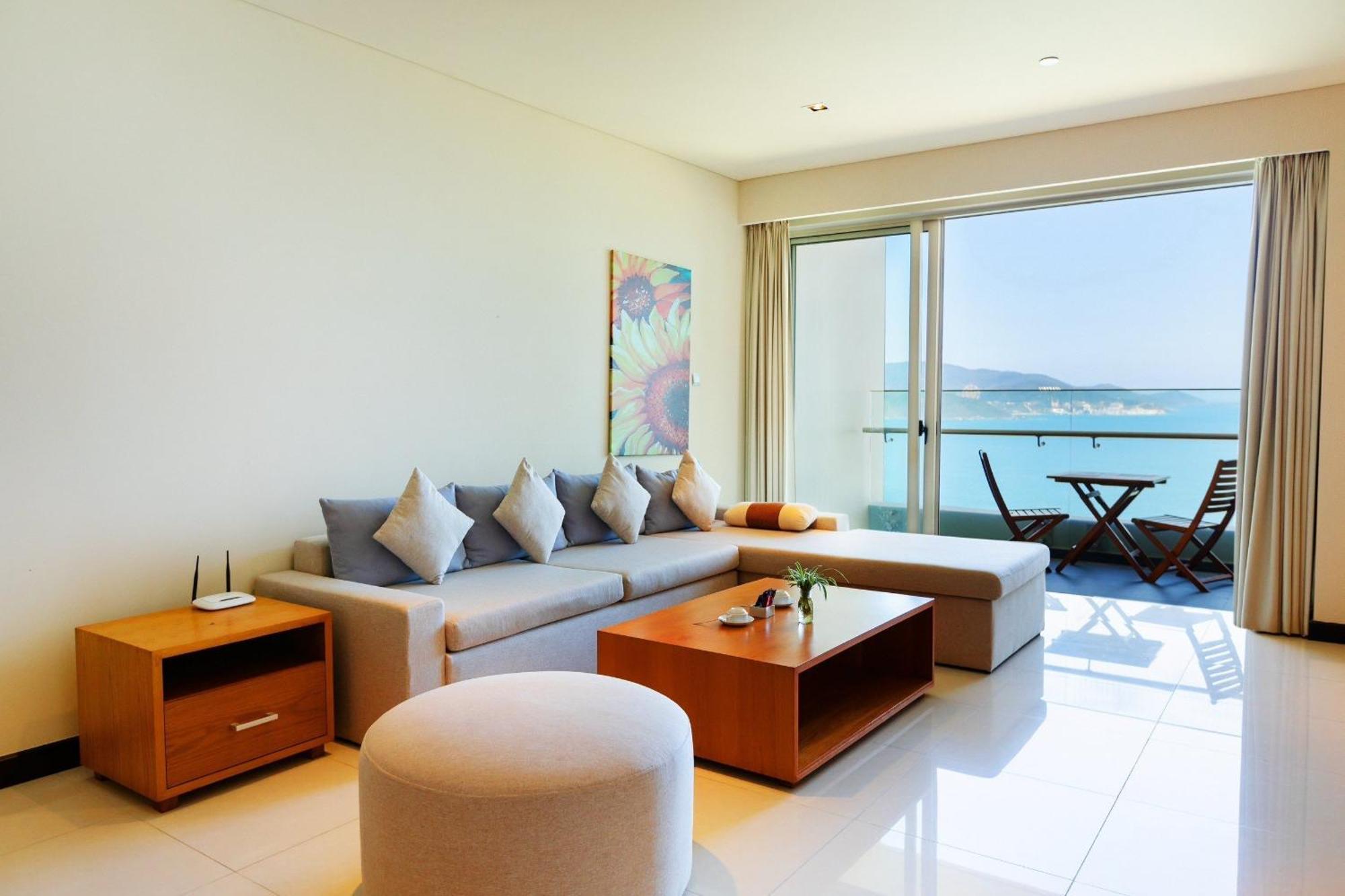 The Sea Luxury Nha Trang Apartment Bagian luar foto